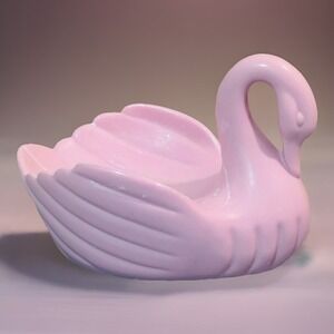 Soft Pink Swan Bath Soap Dish Holder Vintage 1994 Retro Solid Durable Plastic